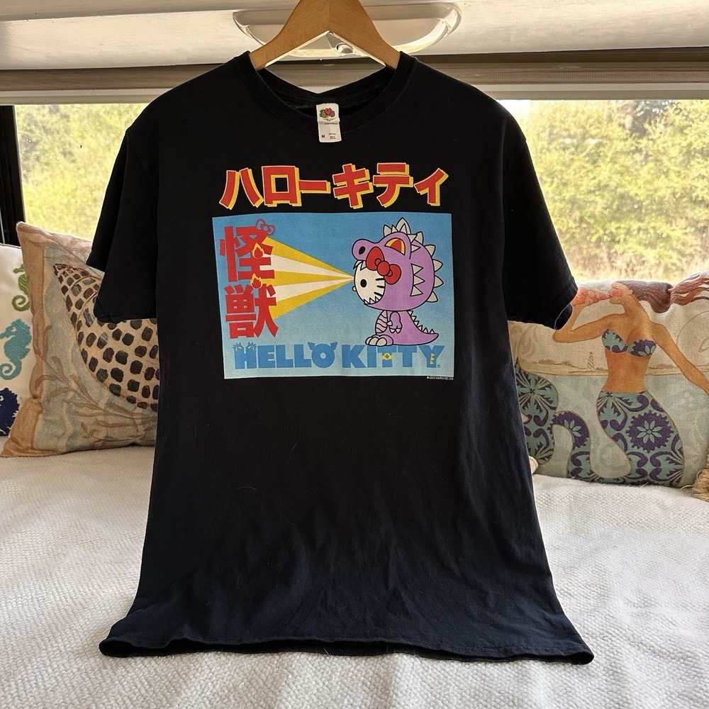 Hello Kitty Japanese Kawaii Kaiju Atomic Ray Sanrio Black T-Shirt Size M Godzill